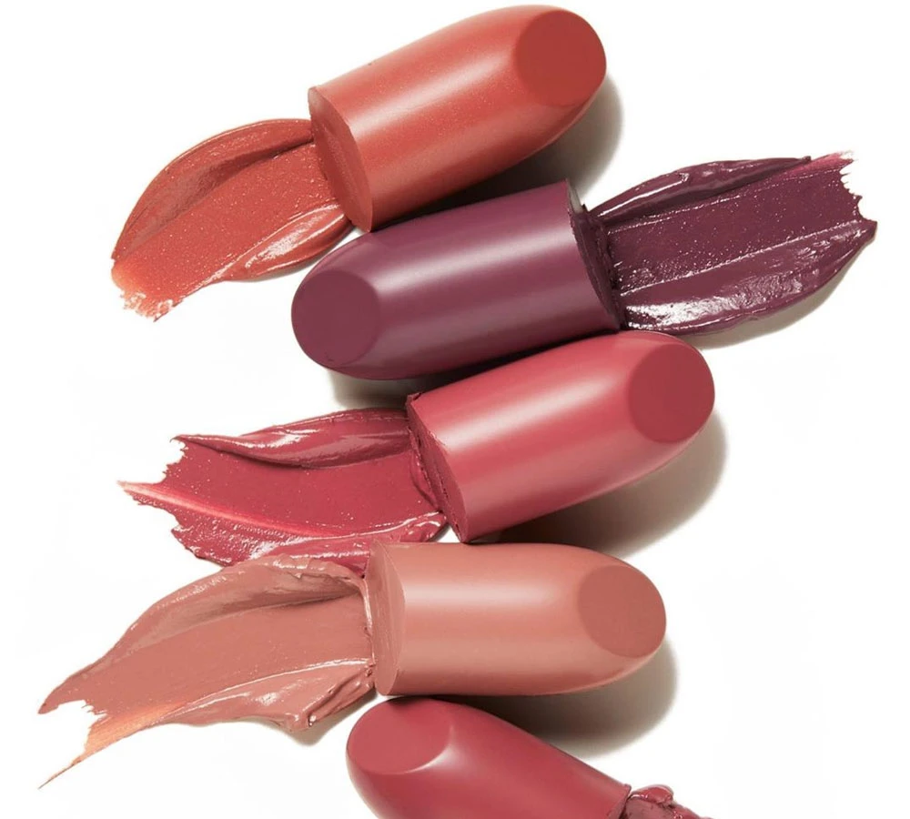Plant-Extract-Hydrating-Lipstick-Stock_01 Plant-Extract-Hydrating-Lipstick-Stock_01
